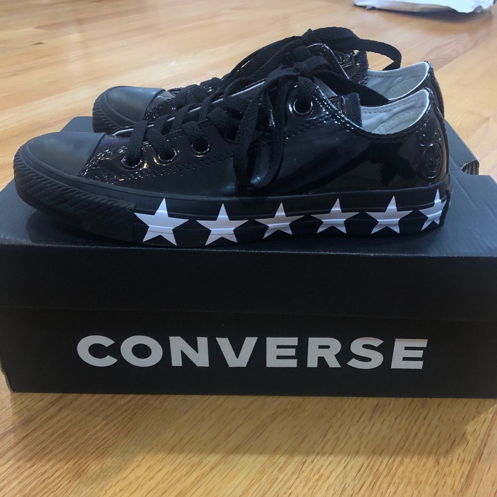 Converse x MC size 7 limited edition.